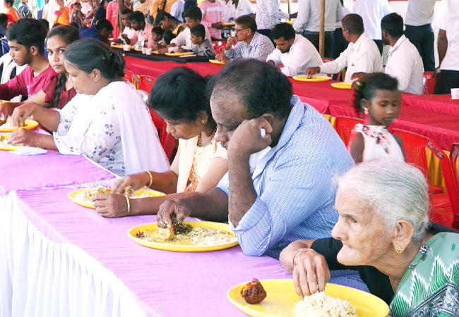 Grace Ministry Celebrates Christmas 2022 with grandeur at Prayer Centre in Valachil, Mangalore on Dec 16, Friday 2020. People from different parts of Karnataka joined the Christmas prayer service in thanking Lord Jesus Christ.